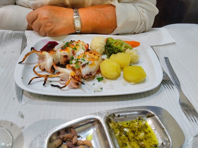 Restaurante Dom Pipas (santa Maria E São Miguel)
