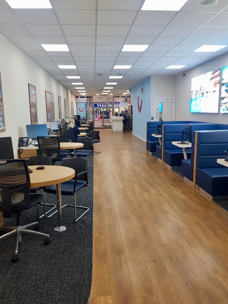 TUI Holiday Store photo 2