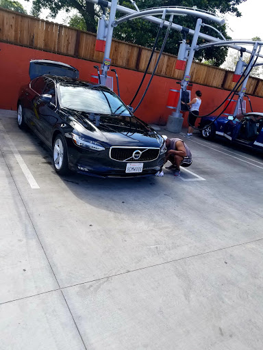 Tri Star Car Wash - Thumbnail