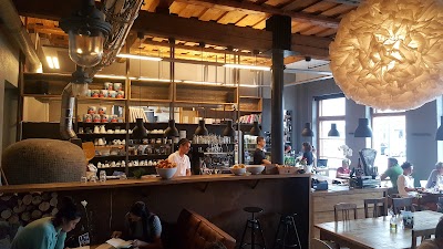 Photos of Goldingen Room