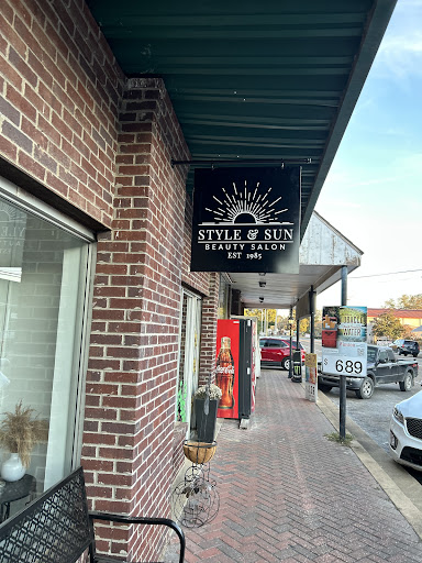 Style & Sun Beauty Salon - Thumbnail