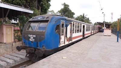 Photos of Katunayaka South Railway Station