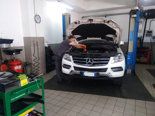 Autofficina La Neve - Thumbnail