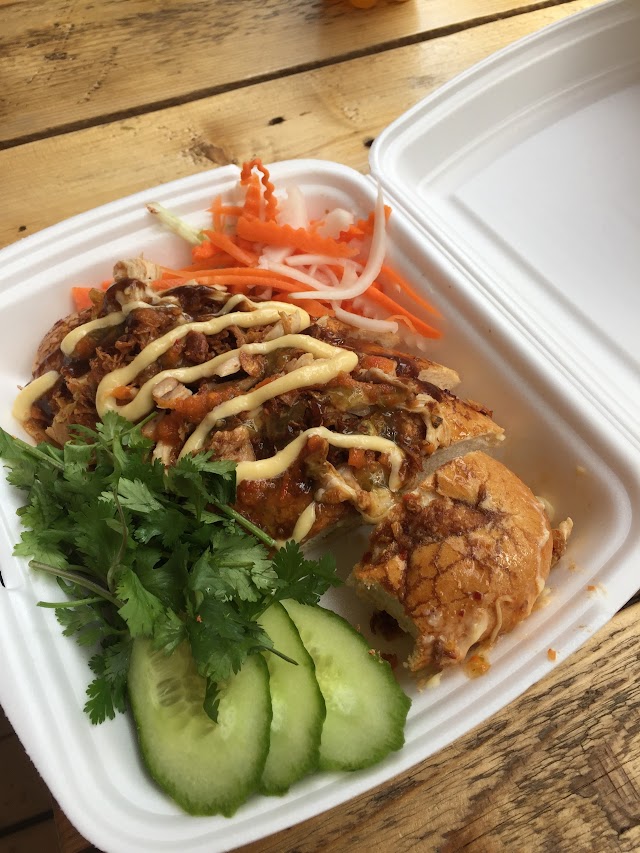 Banh Mi Cousins