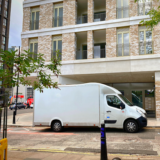 Man And Van Removals London - House And Office Movers - Thumbnail