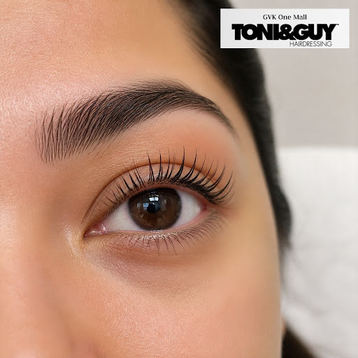 Want brighter, more open-looking eyes without heavy extensions? Our eyelash lift at Toni and Guy… post image