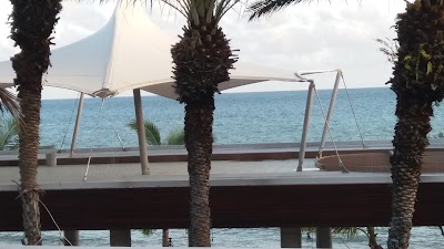 Photos of Hodges Bay Club