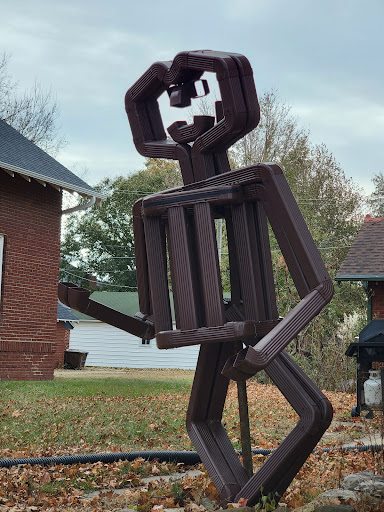 Gutter Man - Visual