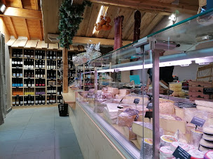 Photo n°1 de Fromagerie La ferme des 3 Quartiers à Cornier (Éleveur)
