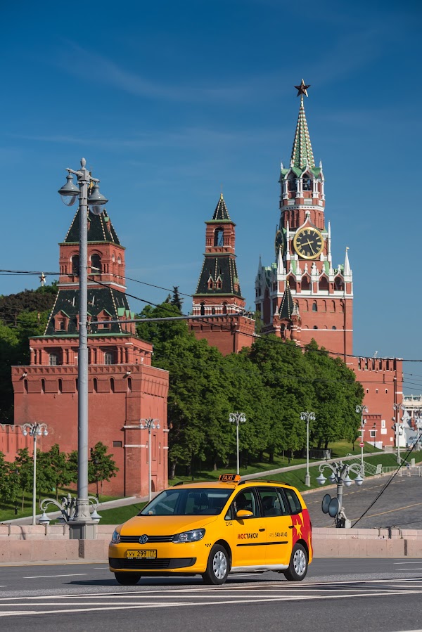 Московская д3. Московское такси. Парк МОСТАКСИ. Москва 3д. МОСТАКСИ фото.