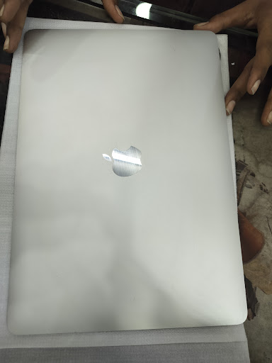 Orignal Apple Parts Available at Unbeatable Price. post image