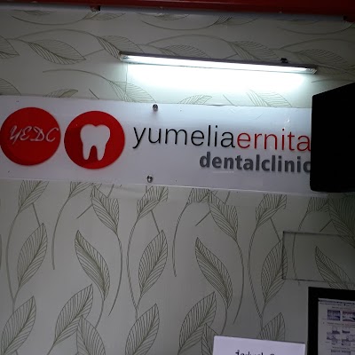 Dentist