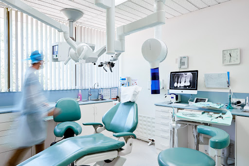 Dr Mark Taylor, Endodontics & Dental Traumatology (e&dt)
