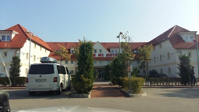 Photos of Paprika Tranzit Hotel