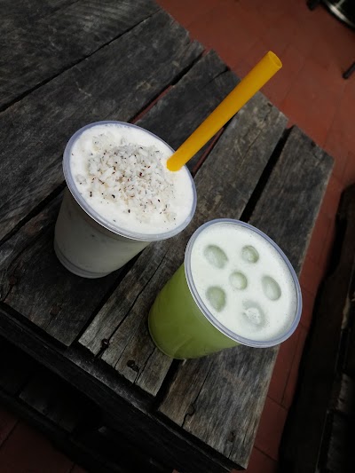 Photos of New Hearts Caf&eacute;