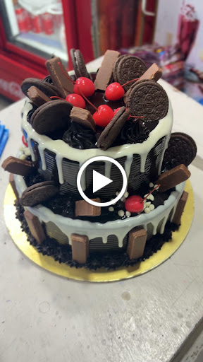 Kit Kat Oreo Cake post image