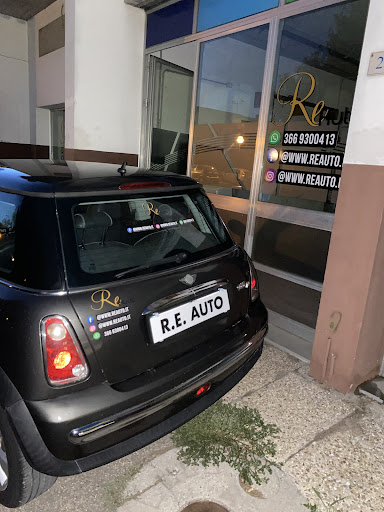 R.E Auto - Visual