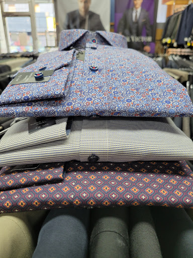 Gilbert's Big & Tall Men's Shop - Thumbnail