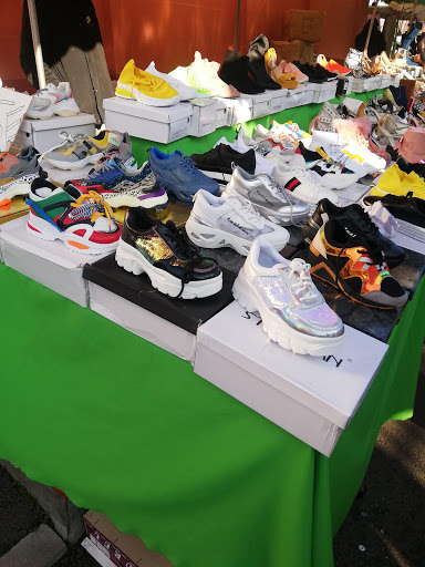 Stains From Market - Thumbnail