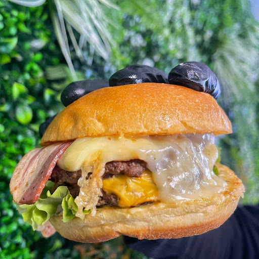Photo 4 - Nueve food