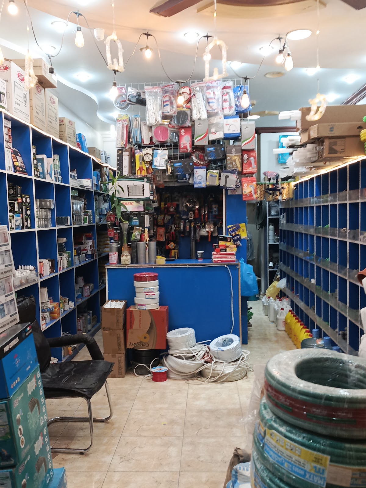 Talha والكهرباء والسباكة - صورة 2