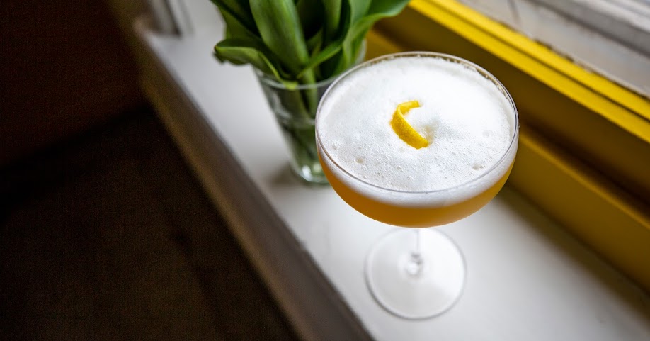 La Porte Arrière by null