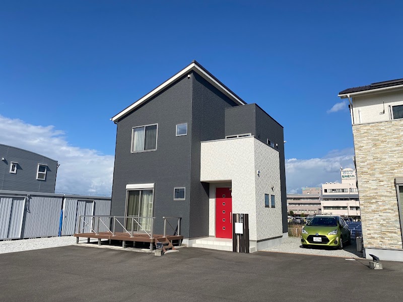 秀光ビルド 高松店