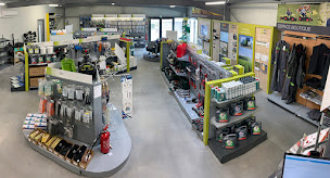 Photo n°2 de BALLANGER Concession CLAAS à Mazières-en-Gâtine (Service de réparation de matériel agricole)