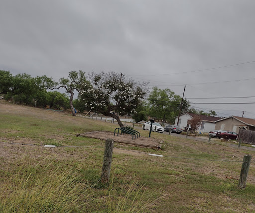 Corral Park - Visual