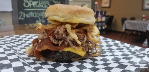 Wolf Creek BBQ, Burgers & More - Thumbnail