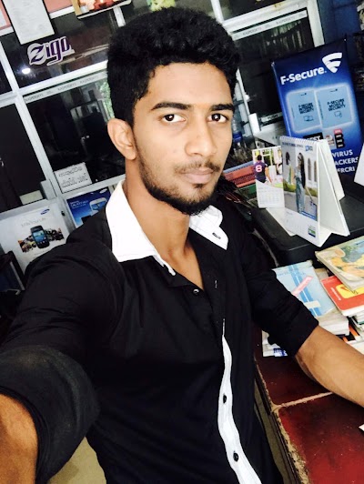 electronics-store