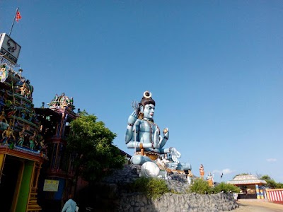 Photos of Sri Anandaramaya