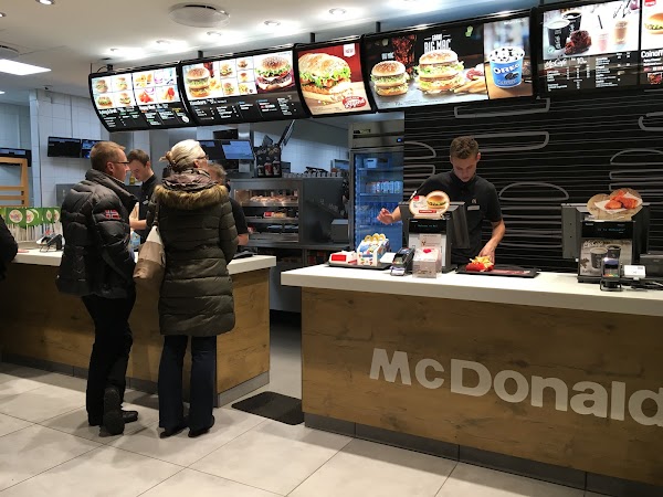 deform Dyster nikotin McDonald's, Over Bølgen 13, 2670 Greve, Danmark