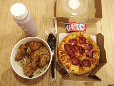 Photos of Domino's Pizza Cimahi
