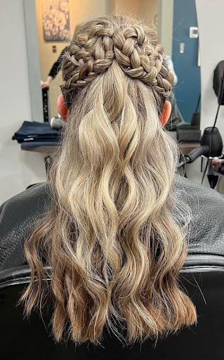 The Cutting Cafe Hair Salon - Thumbnail