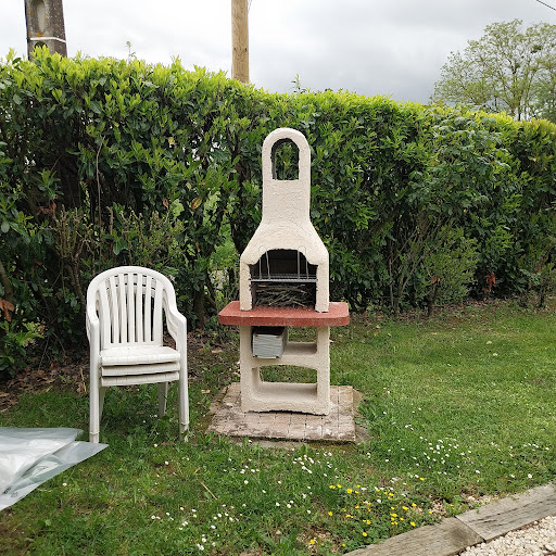 Photo de Camping et Base de loisirs La Plaine Tonique à Malafretaz (01340)