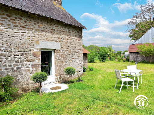Domaine de Valloris, hébergements insolites jusqu'à 8 personnes - Gîtes de France - Thumbnail