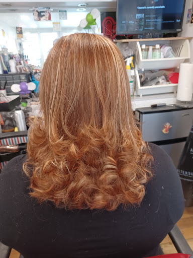Nerys Salon Unisex