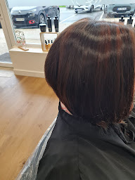 Photo n°12 de A VOS SOUHAITS Coiffure à Beynes (Salon de coiffure)