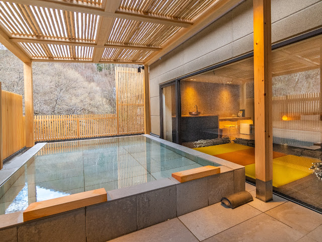 Tobira Onsen Myojinkan by null