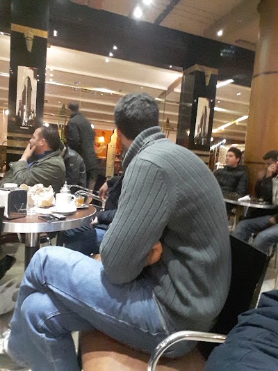 Photos of Caf&eacute; Orient City