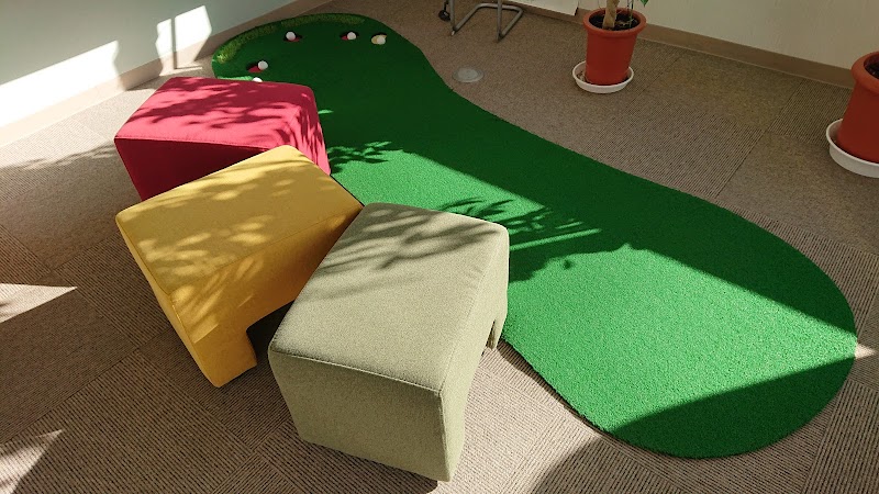 ㈱まるよし産業