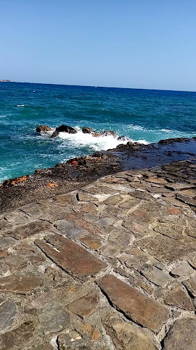 Evelyn Beach Hotel - Ξενοδοχείο