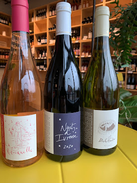 The Red Hook Wine Side by null