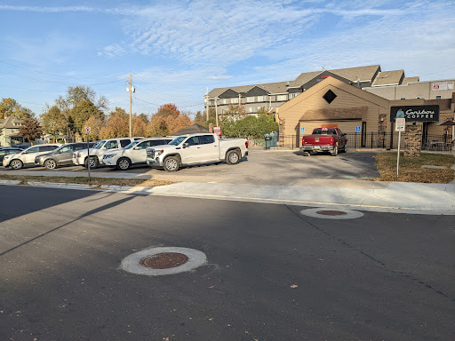 Parking for Canadian Honker - Thumbnail
