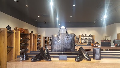 Photos of Fereshtegan Shoes & Bag