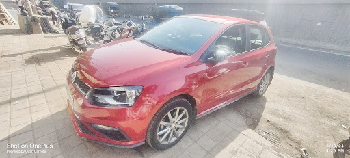 Car paint denting service in Malad Mumbai post image