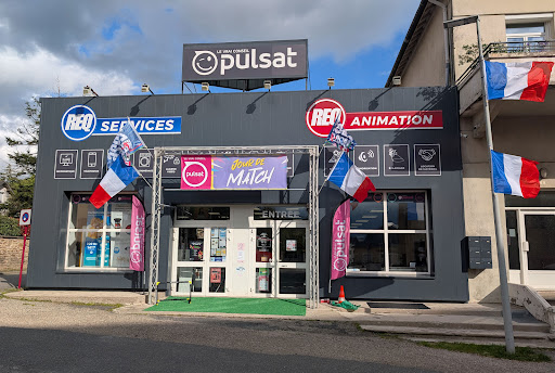 ⚽ Le magasin est prêt pour la coupe du monde du football ! ⚽

À l’occasion de notre promo “Jour de Match” et de la Coupe du Monde, nous avons habillé la façade du magasin aux couleurs de l’événement ! 🎉

🏟️ Arche spéciale “Jour de Match”
🇫🇷 Drapeaux tricolores
📺 Offres dédiées pour profiter des matchs dans les meilleures conditions
🔊 TV, son, supports, accessoires… tout pour être prêt avant le coup d’envoi !

Passez découvrir l’ambiance au magasin et préparez votre installation pour vibrer pendant toute la compétition ⚽🔥