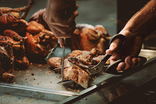 Photo n°3 de Rôtisserie Arago à Les Sables-d'Olonne (Restaurant de volaille)
