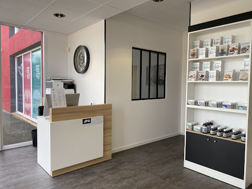 JFG CLINIC DAVEZIEUX - Thumbnail